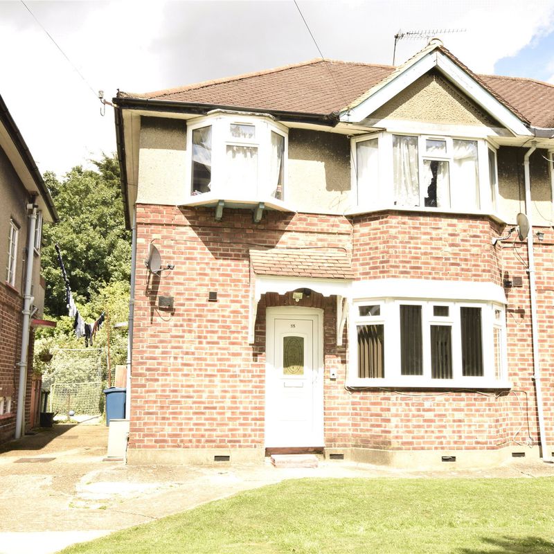 apartment for rent at Lowther Road, Stanmore, HA7, UK Queensbury