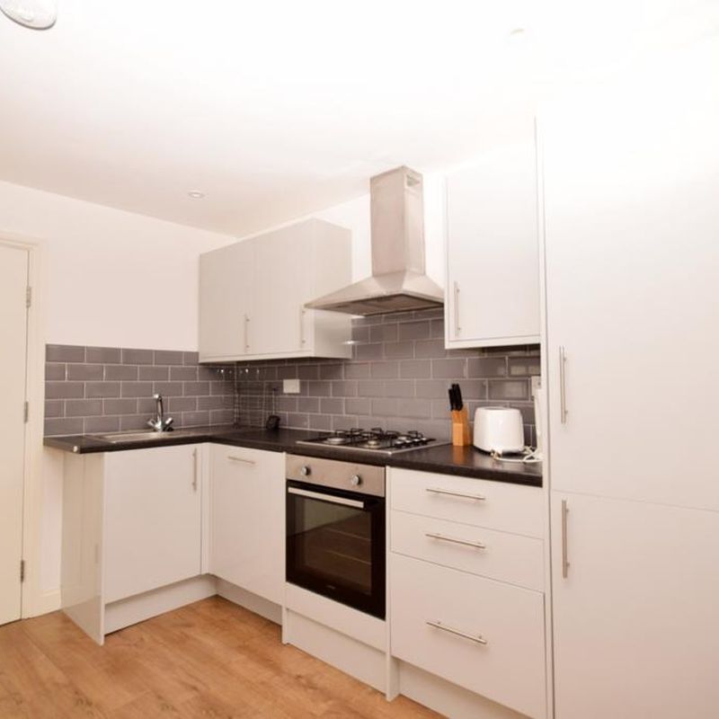2 bedroom apartment to rent Purley