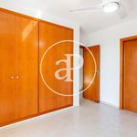 Alquilo 4 dormitorio casa de 240 m² en Paterna