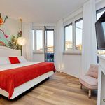 Rent 5 bedroom apartment in Roma