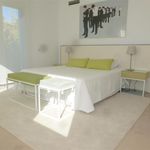 Rent 5 bedroom house of 481 m² in Marbella