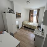 Huur 4 slaapkamer appartement van 108 m² in Namur
