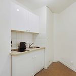 Rent 1 bedroom apartment of 25 m² in Levallois-Perret