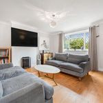 Rent 4 bedroom house in Windsor