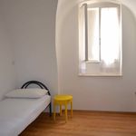 Affitto 3 camera appartamento di 101 m² in Trento