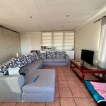 Rent 4 bedroom apartment of 465 m² in City of Tshwane