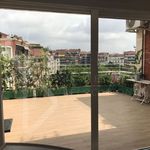 Rent 6 bedroom apartment of 214 m² in Barcelona