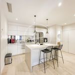 Rent 2 bedroom apartment of 119 m² in Madrid