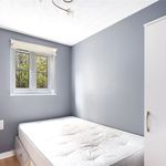 Rent 2 bedroom flat of 479 m² in London