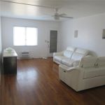 Rent 1 bedroom apartment of 682 m² in Miami Beach