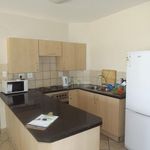 Rent 3 bedroom apartment of 90 m² in City of Tshwane