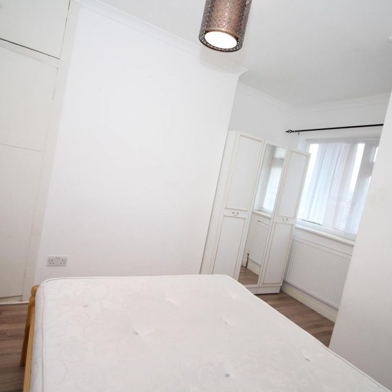 apartment for rent at Chessington Mansion, Leyton, E10, United Kingdom