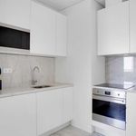 Rent 1 bedroom apartment of 86 m² in Lisboa