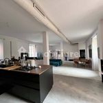 Affitto 3 camera appartamento di 190 m² in Cologno Monzese