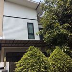 Rent 2 bedroom house of 200 m² in Tha Raeng
