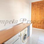 Rent 4 bedroom apartment of 169 m² in Cómpeta