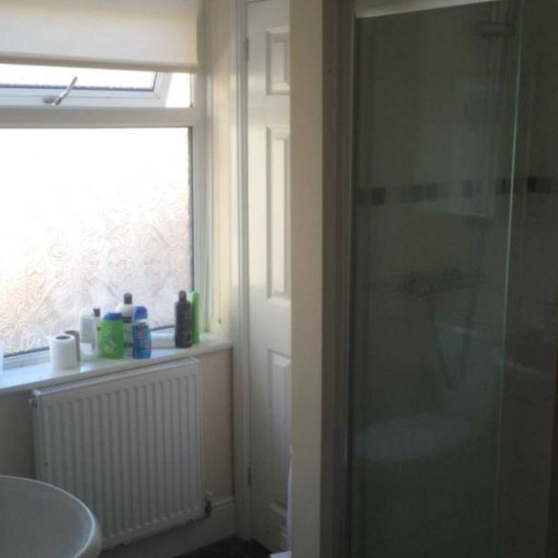 1 Bedroom in Wilford Grove, Nottingham - Homeshare | House shares for professionals