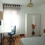 Rent a room of 80 m² in Etxebarri
