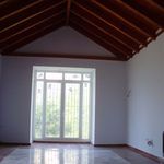 Rent 4 bedroom house of 630 m² in Elviria