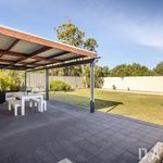 Rent 3 bedroom house of 685 m² in Perth