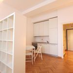 Rent 1 bedroom apartment of 39 m² in Milano