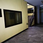 Rent 5 bedroom apartment of 250 m² in Phatthanakan