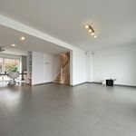 Rent 5 bedroom apartment of 215 m² in La Hulpe