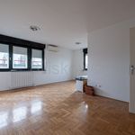 Najam 4 spavaće sobe stan od 95 m² u Zagreb