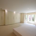 Rent 5 bedroom flat of 294 m² in London
