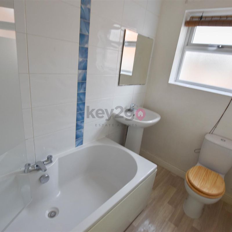 To Let | 2 Bed House - Semi-Detached Waterthorpe
