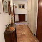Affitto 1 camera appartamento di 100 m² in Varese Ligure