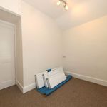 Rent 3 bedroom flat in Watford