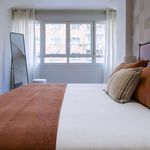 Rent 2 bedroom apartment of 111 m² in Madrid
