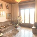 Rent 7 bedroom apartment of 130 m² in Reggio di Calabria
