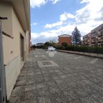 Affitto 6 camera appartamento di 300 m² in Corigliano-Rossano