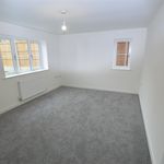 Rent 4 bedroom apartment in Chesterfield