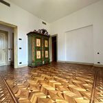 Affitto 5 camera appartamento di 225 m² in Milano