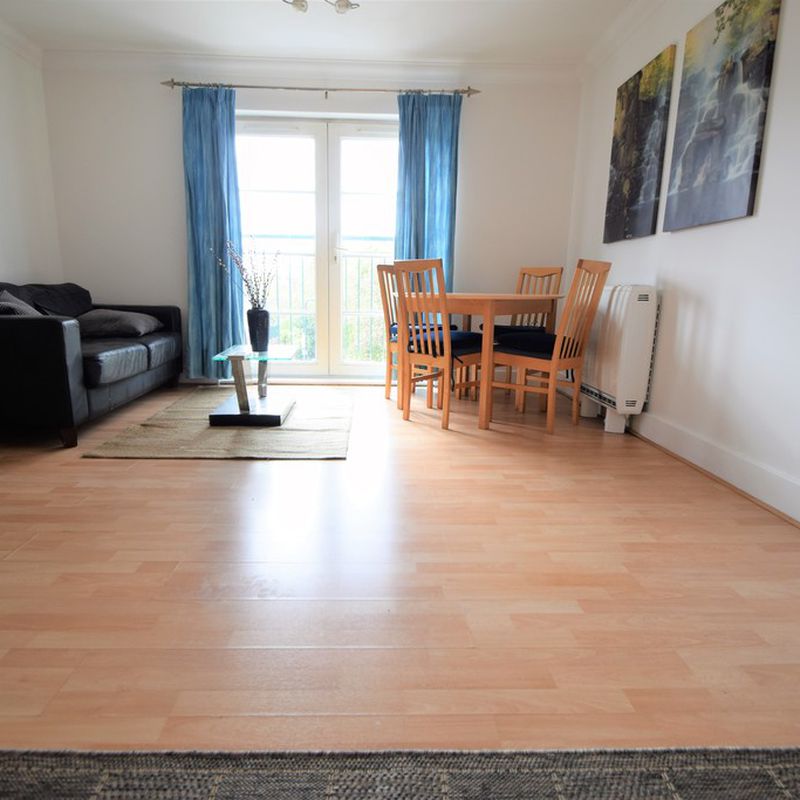 2 Bedroom  Apartment for rent at Acton, London Penge