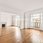 Rent 3 bedroom apartment of 122 m² in La Muette, Auteuil, Porte Dauphine