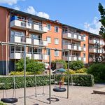 Rent 4 bedroom apartment of 97 m² in Katrineholm