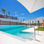 Rent 3 bedroom house of 190 m² in Estepona