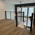 Rent 1 bedroom apartment of 92 m² in Florida