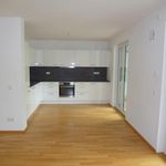 Miete 3 Schlafzimmer wohnung von 108 m² in Dresden