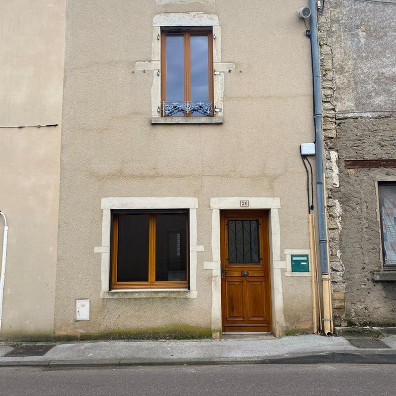 Location Maison Salornay-sur-Guye 71250 Saône-et-Loire - 5 pièces  103 m2  à 650 euros