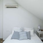Rent 1 bedroom apartment of 63 m² in València