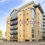 Rent 2 bedroom apartment of 92 m² in London