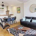 Rent 2 bedroom apartment of 70 m² in Bordeaux