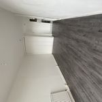 Rent 1 bedroom apartment of 27 m² in MONTREUIL