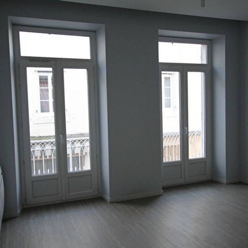 Appartement 1 pièce - 22m² - VILLENEUVE SUR LOT