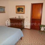 Rent 5 bedroom house of 200 m² in Gaeta